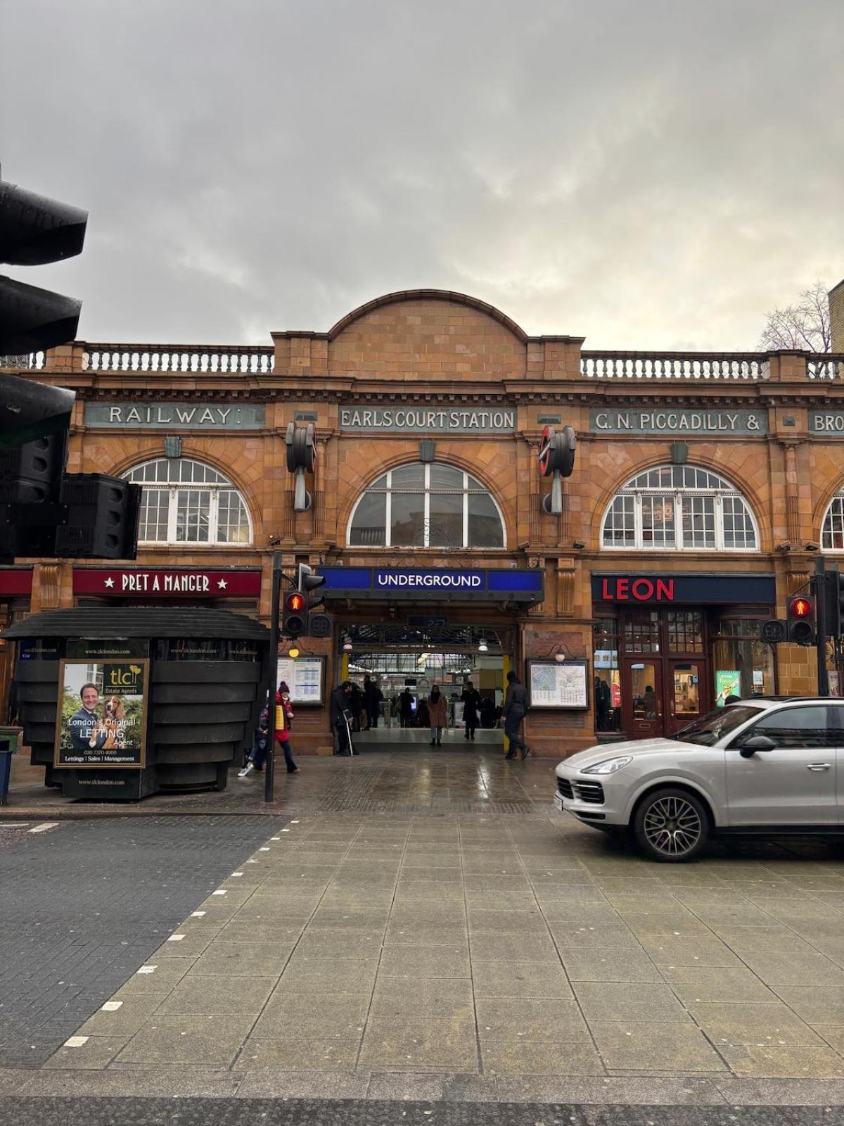 Spacious 3-bedroom Flat In Prime Location *